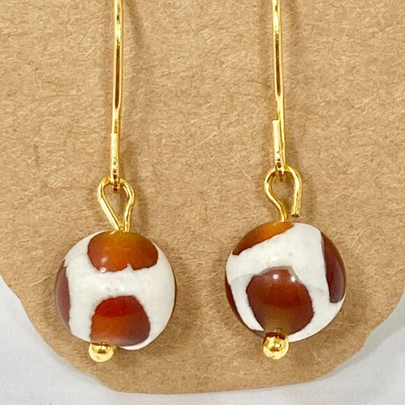 Murano Style Art Glass Bead Earrings Brown White Gold Plated Zebra Cow Pattern - Picture 2 of 7